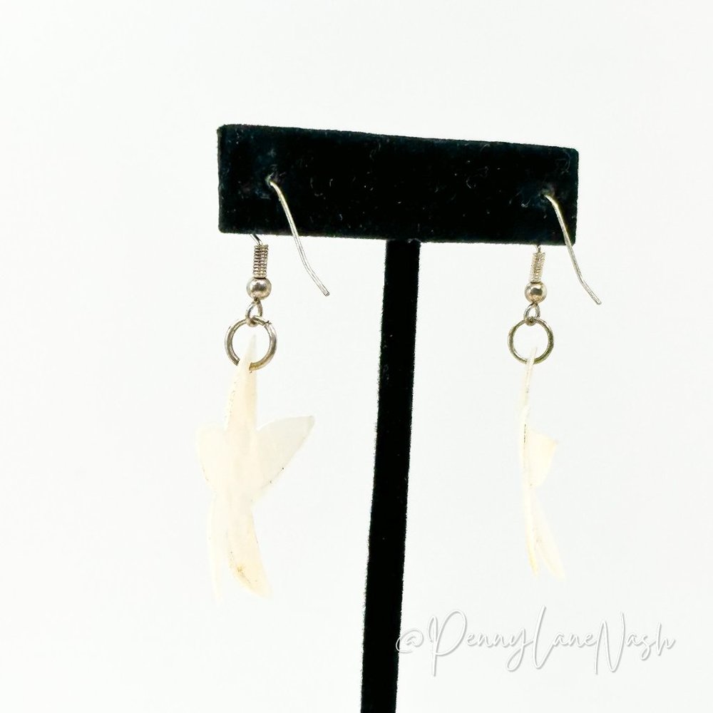 Vintage Off White Flower Star Dangle Earrings - Picture 7 of 9
